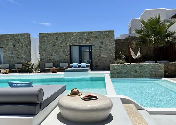 Myconian Theros Luxury Suites