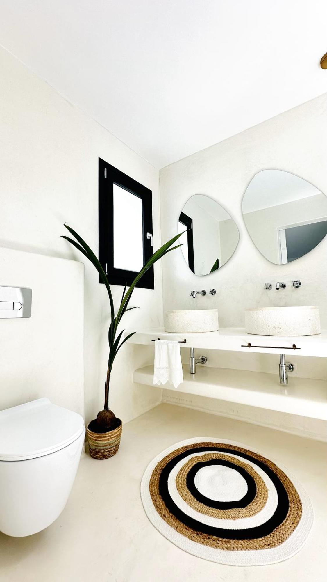Myconian Theros Luxury *